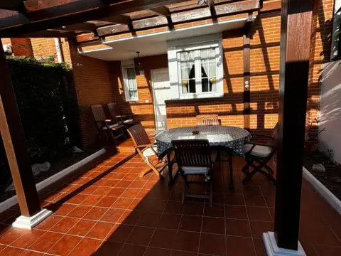 Chalet en La Fresneda-Bobes - Valbona-Viella