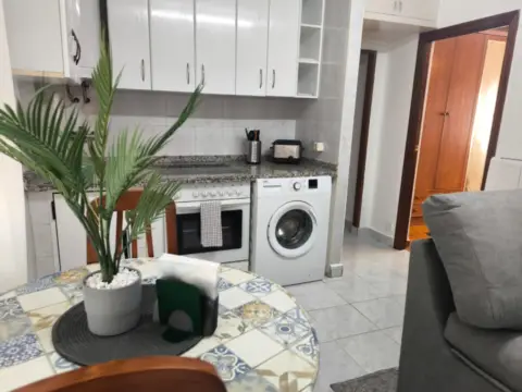 Piso en Pumarín-Teatinos