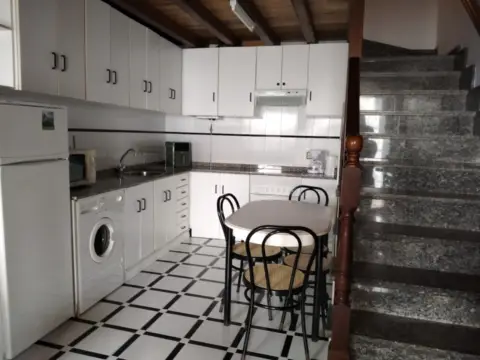 Casa en Avenida Gondán