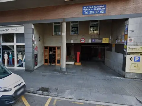Garaje en calle Sant Pere D Abanto, nº 4