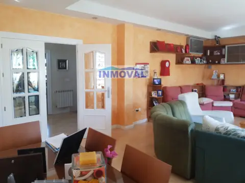 Chalet en Valdepeñas