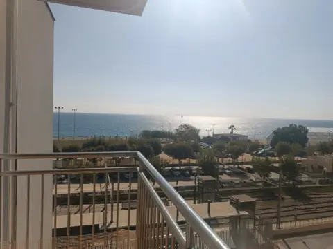 Piso en Carrer de Jovara