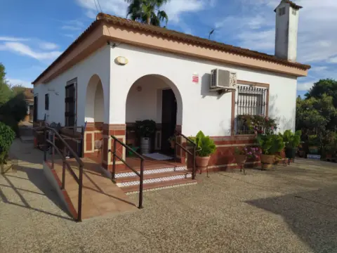 Casa rústica en Los Merinales