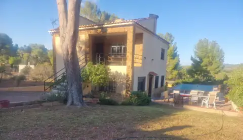 Chalet unifamiliar en Albalat Dels Tarongers