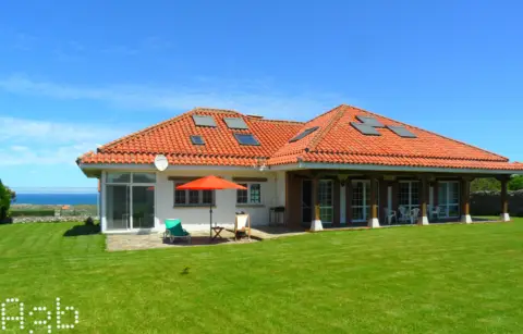 Casa en Barrio de Aviche