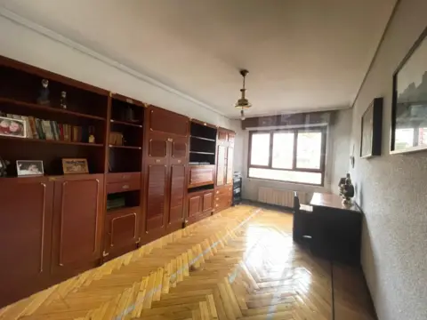 Piso en Puerto Chico