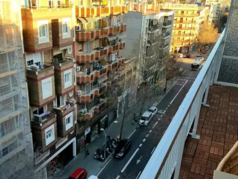 Piso en Carrer de Còrsega