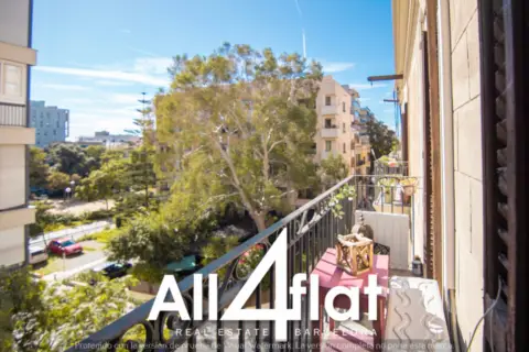 Piso en Carrer de Déu i Mata