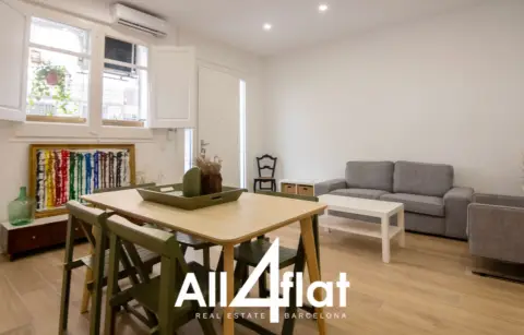 Estudio en Carrer de Nil Fabra