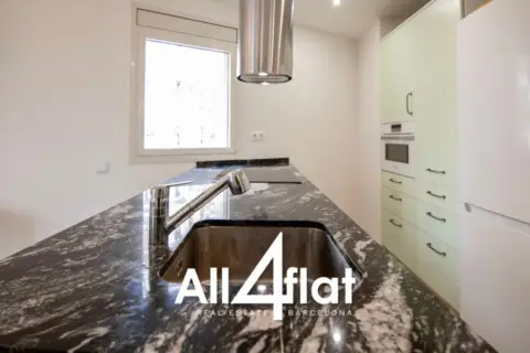 Piso en Carrer de la Creu Coberta