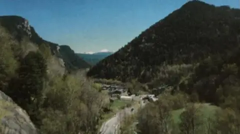 Apartamento en Carretera D´Erts, Ed. Prat del Puiol