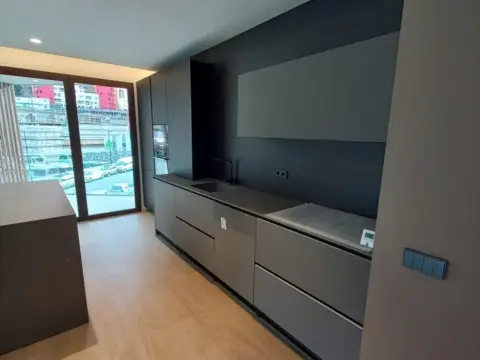 Pis de 3 habitacions en venda a Andorra la Vella · 34 de 51