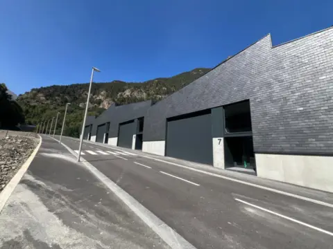 Nave industrial en calle Carretera D´Erts