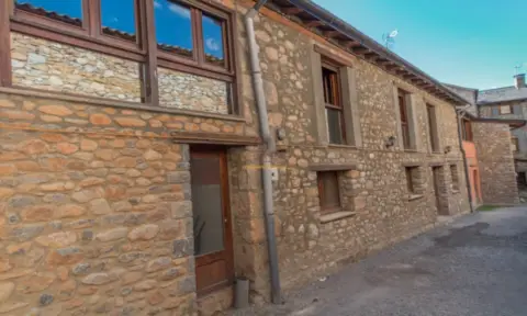 Casa en Carrer del Barri, 6