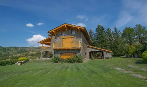 Chalet unifamiliar en calle Cabaneta, nº 1