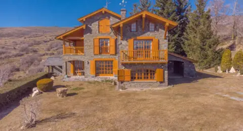 Chalet unifamiliar en calle Cabaneta, nº 1