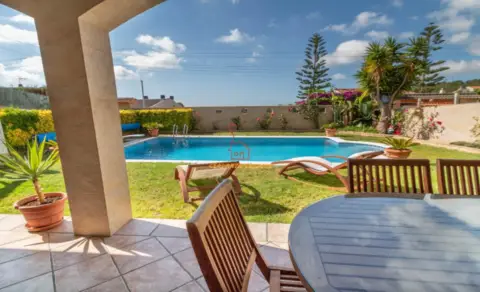 Chalet unifamiliar en Carrer de l'Assutzena, 10