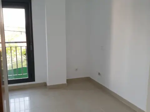 Piso en calle del Postillón