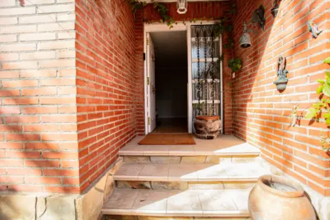 Chalet pareado en Camino Tomillar