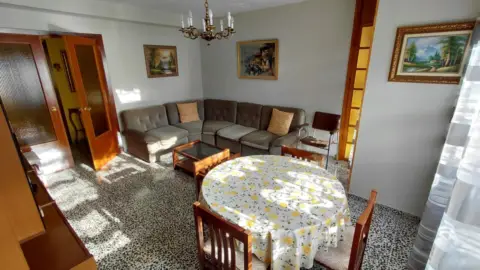 Piso en calle Abadía