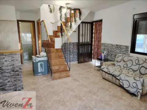 Casa en La Encomienda