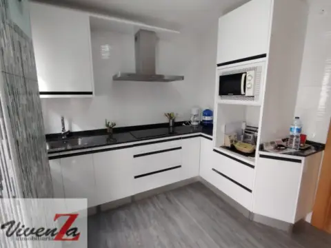 Piso en La Hiniesta-Peña Trevinca-Siglo XXI