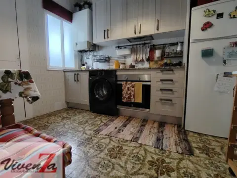 Piso en La Feria