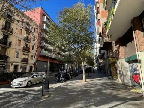 Piso en Carrer del Comte Borrell, 292
