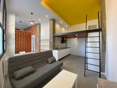 Apartamento en calle de la Vía
