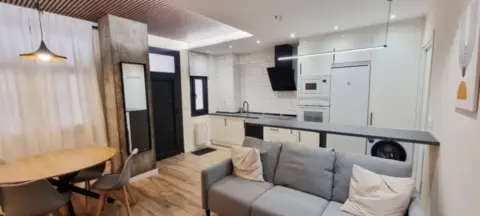 Apartamento en calle de Siempreviva