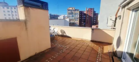 Ático en calle de la Cadena
