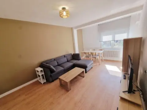 Piso en calle de la Estación