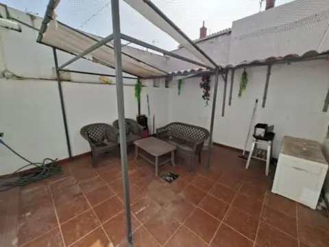 Chalet adosado en calle de la Huerta de Gandía