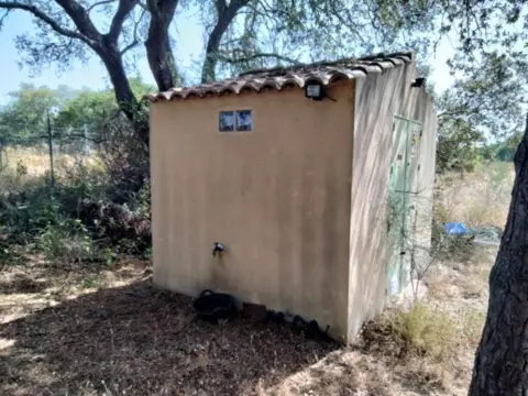 Chalet en Polígono  Trece