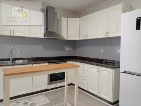 Piso en Avenida de Ausiàs March