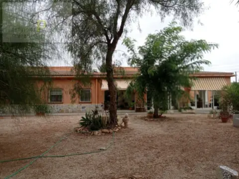 Chalet unifamiliar en Polígono 1