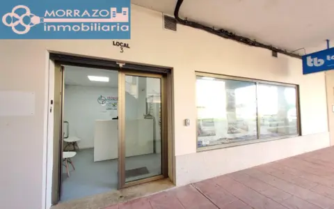 Local comercial en Rúa de Montero Ríos