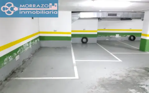 Garaje en calle de Johan Carballeira, 4