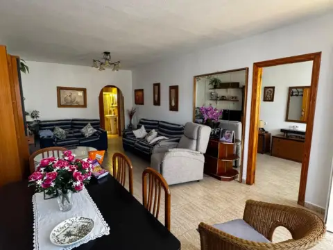 Chalet adosado en calle de Jumilla, 1