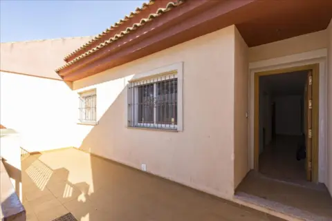 Chalet adosado en calle Doctor Marañón