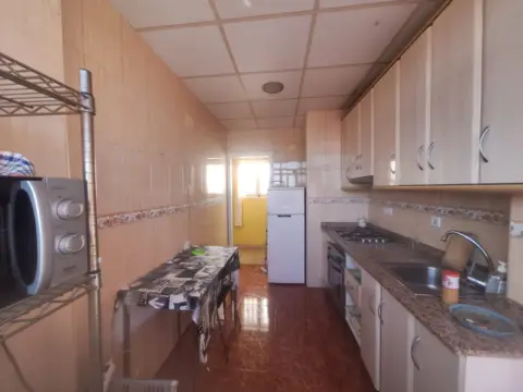 Piso en calle de la Alhambra