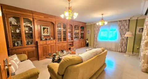 Chalet pareado en Torrejón de La Calzada