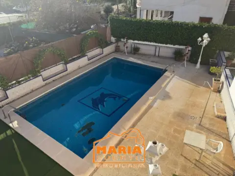 Chalet unifamiliar en Puertosol-El Limonero-El Tomillar
