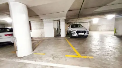 Garaje en Paseo Txingurri