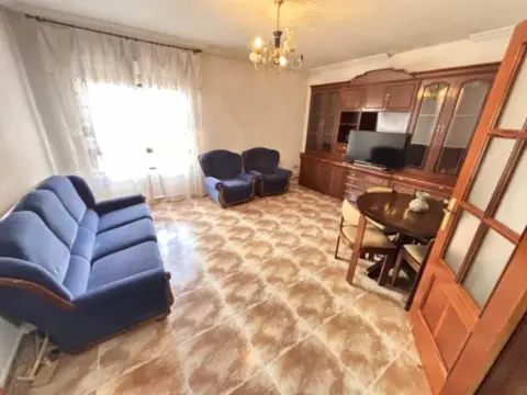 Piso en calle de Cáceres