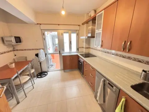 Piso en Avenida de la Virgen de Argeme