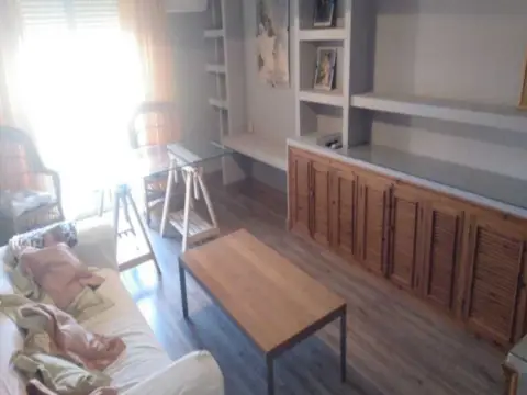 Piso en Avenida de la Virgen de Argeme