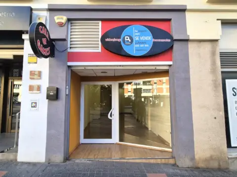 Local comercial en calle del Alcalde Juan Barranquero, 1