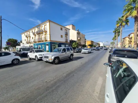Piso en Avenida Andalucía