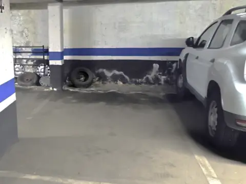 Garaje en calle de Tembleque, 148